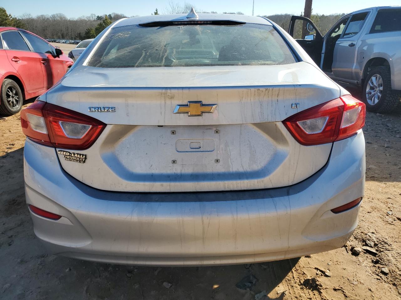2017 Chevrolet Cruze - Image 6