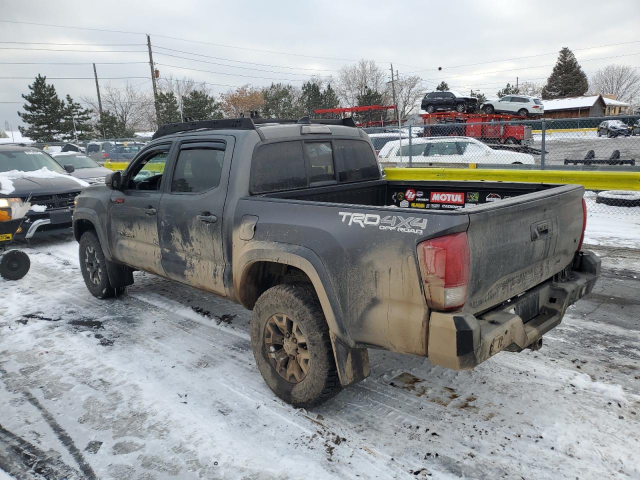 2016 Toyota Tacoma - Image 2