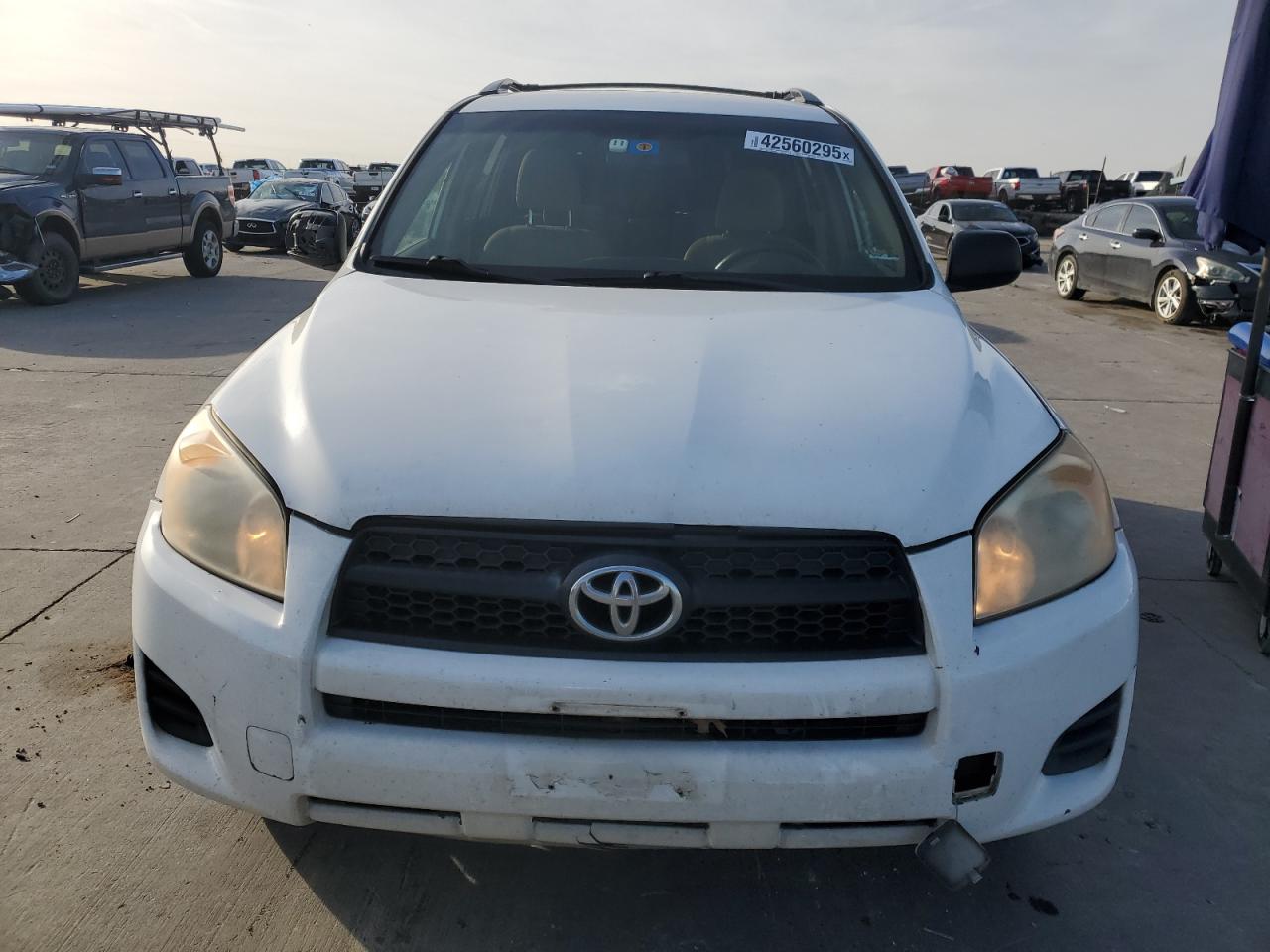 2010 Toyota RAV 4 - Image 5