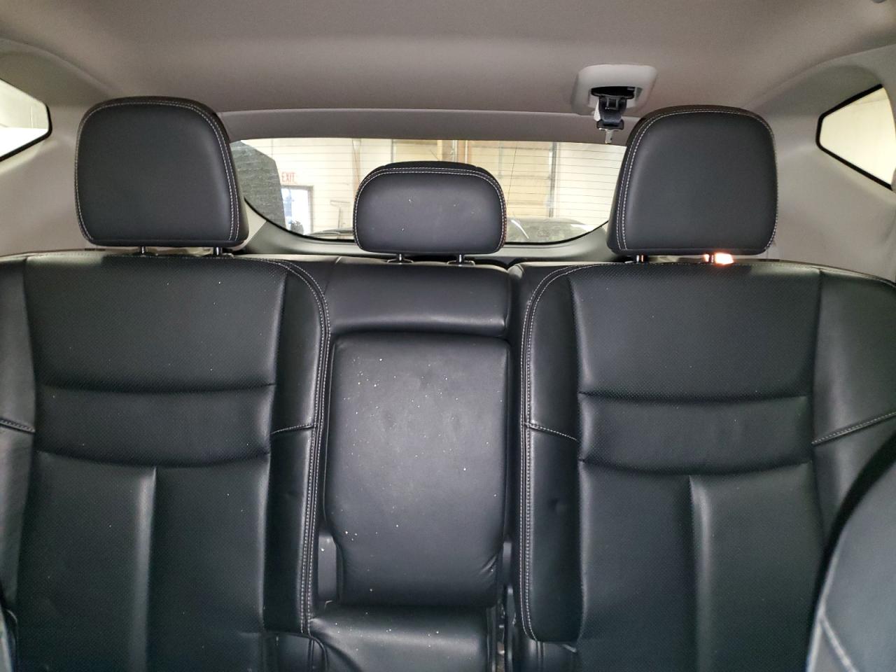 2015 Nissan Murano - Image 10