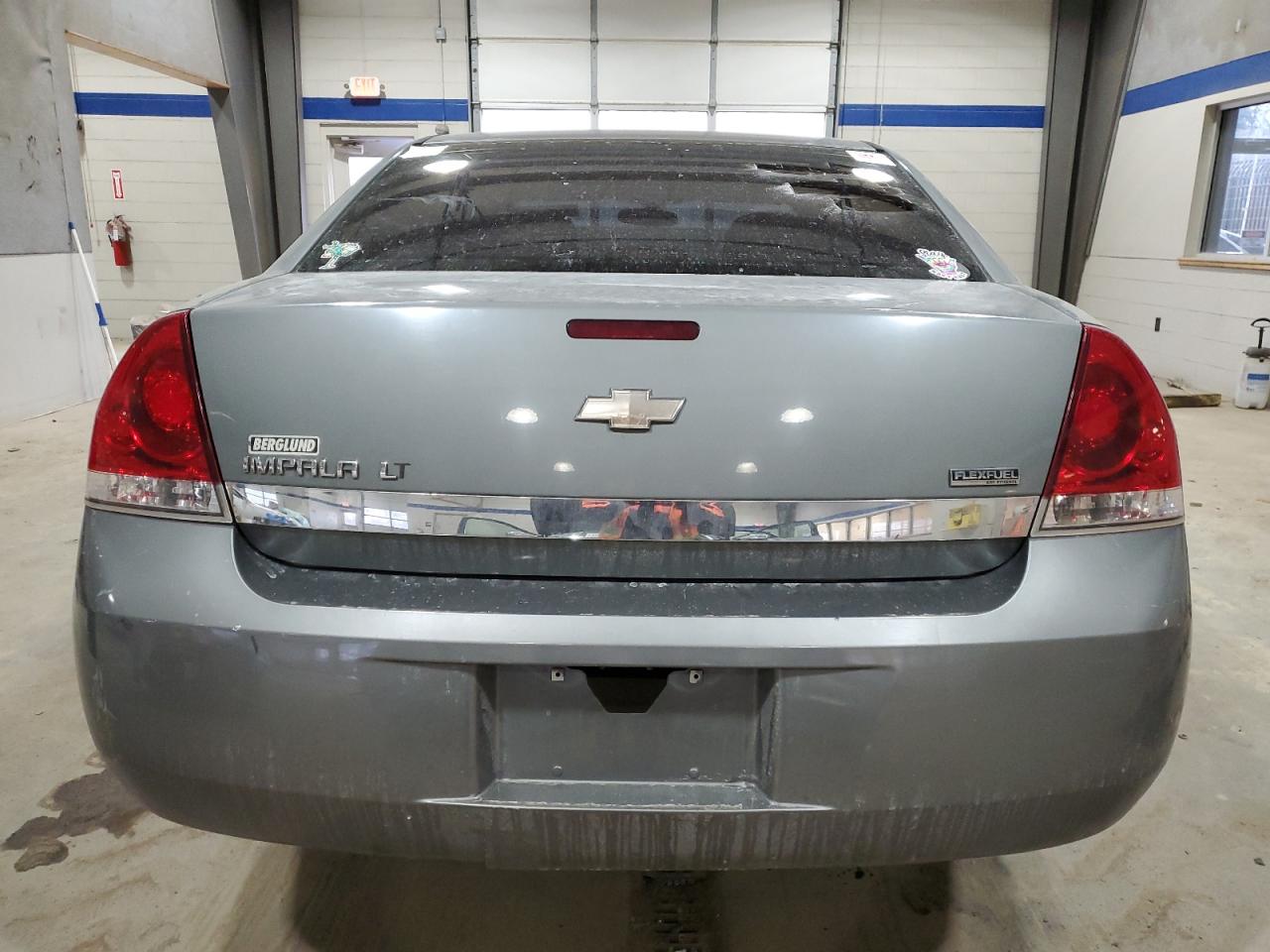 2009 Chevrolet Impala - Image 6