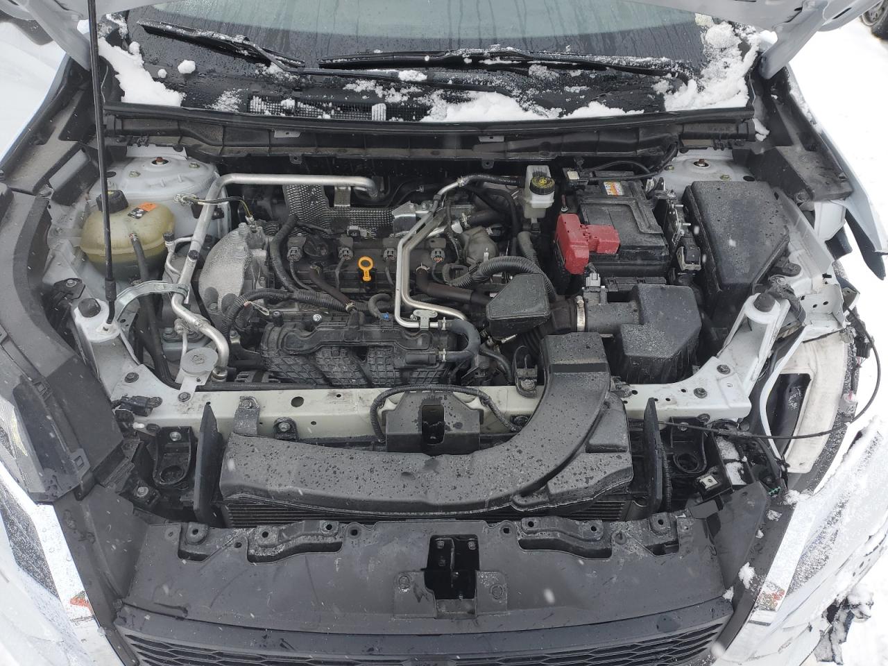 2024 Mitsubishi Outlander - Image 12