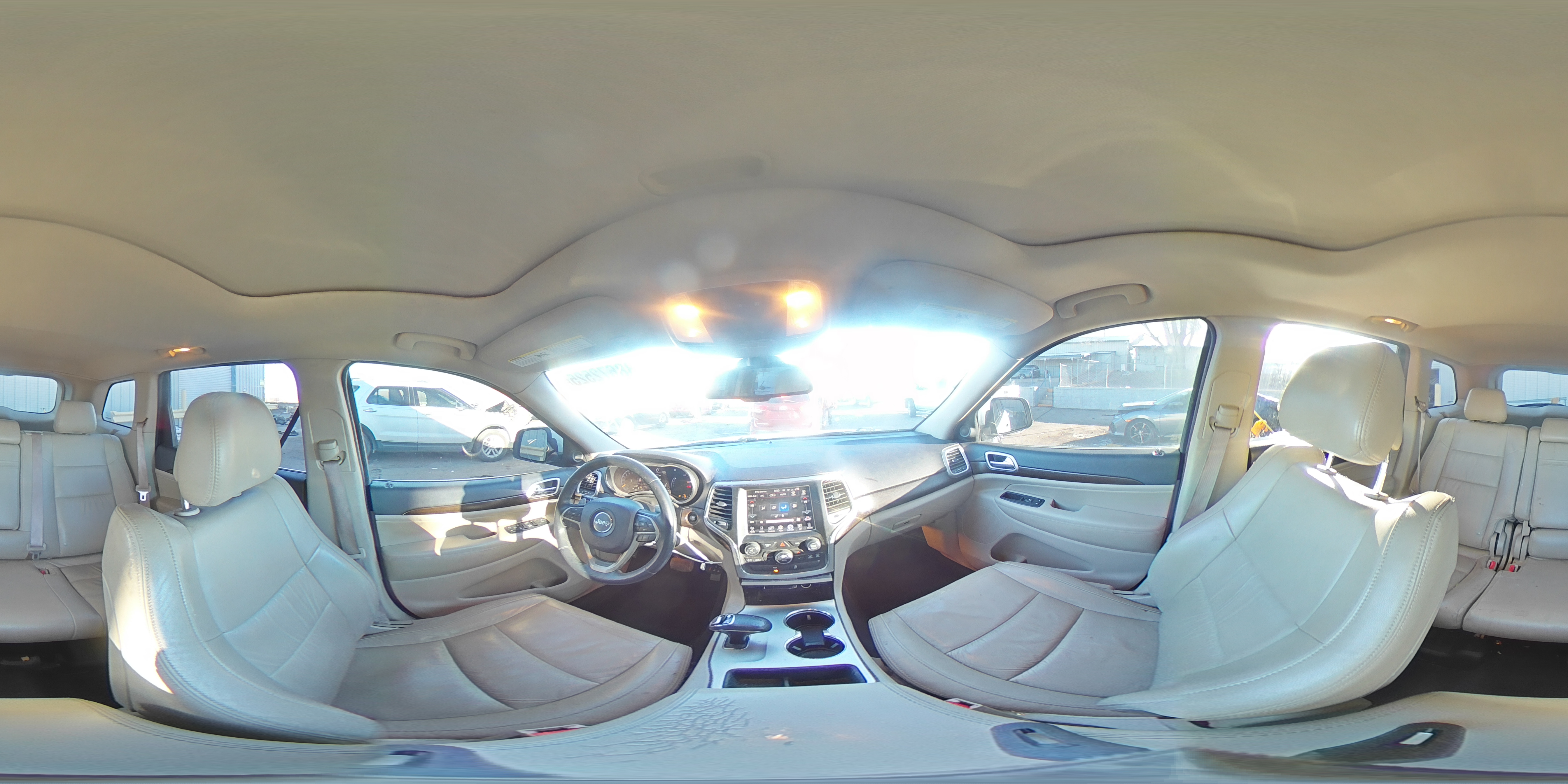 2014 Jeep Grand Cherokee - Image 16
