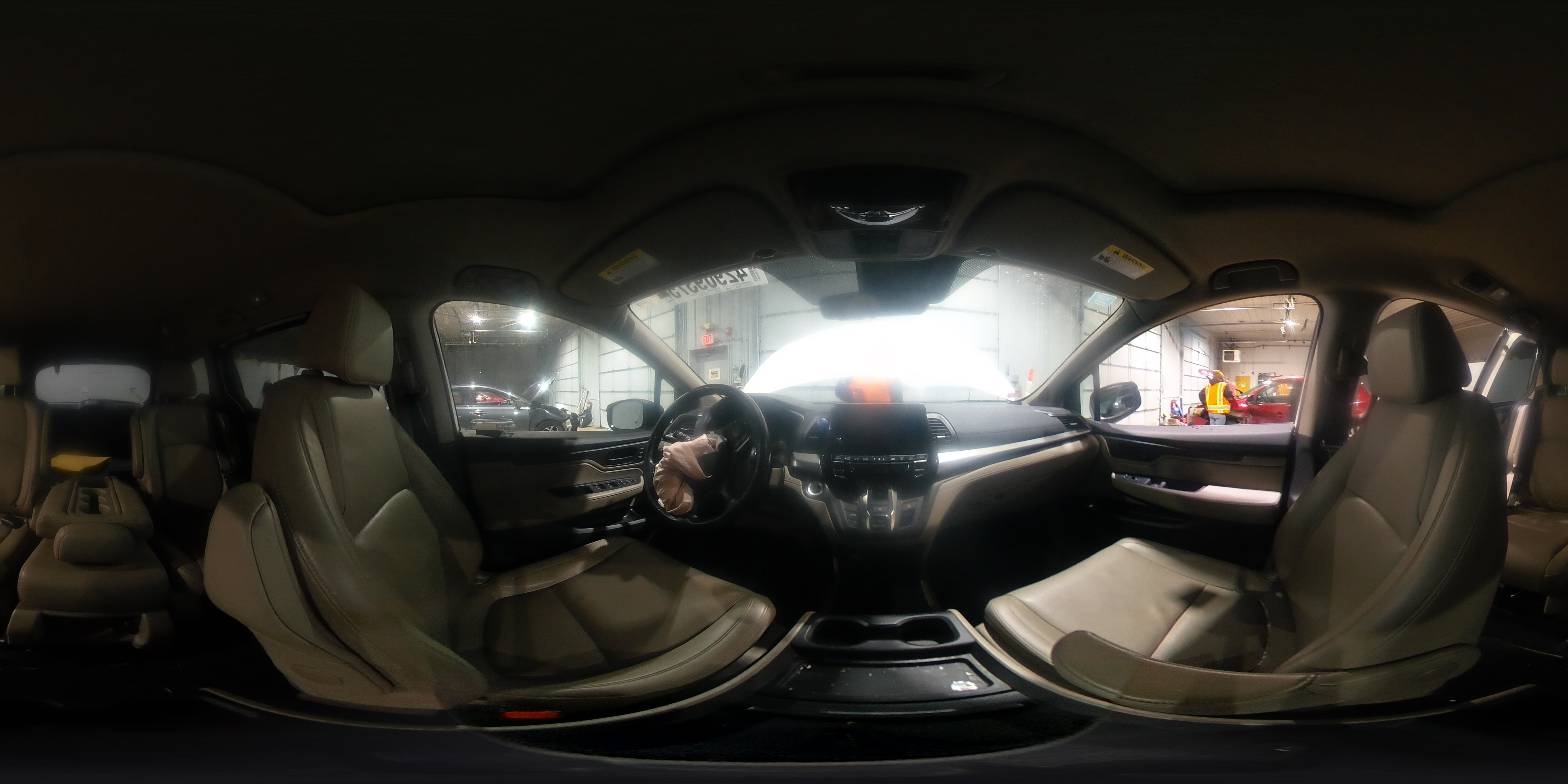 2018 Honda Odyssey - Image 13