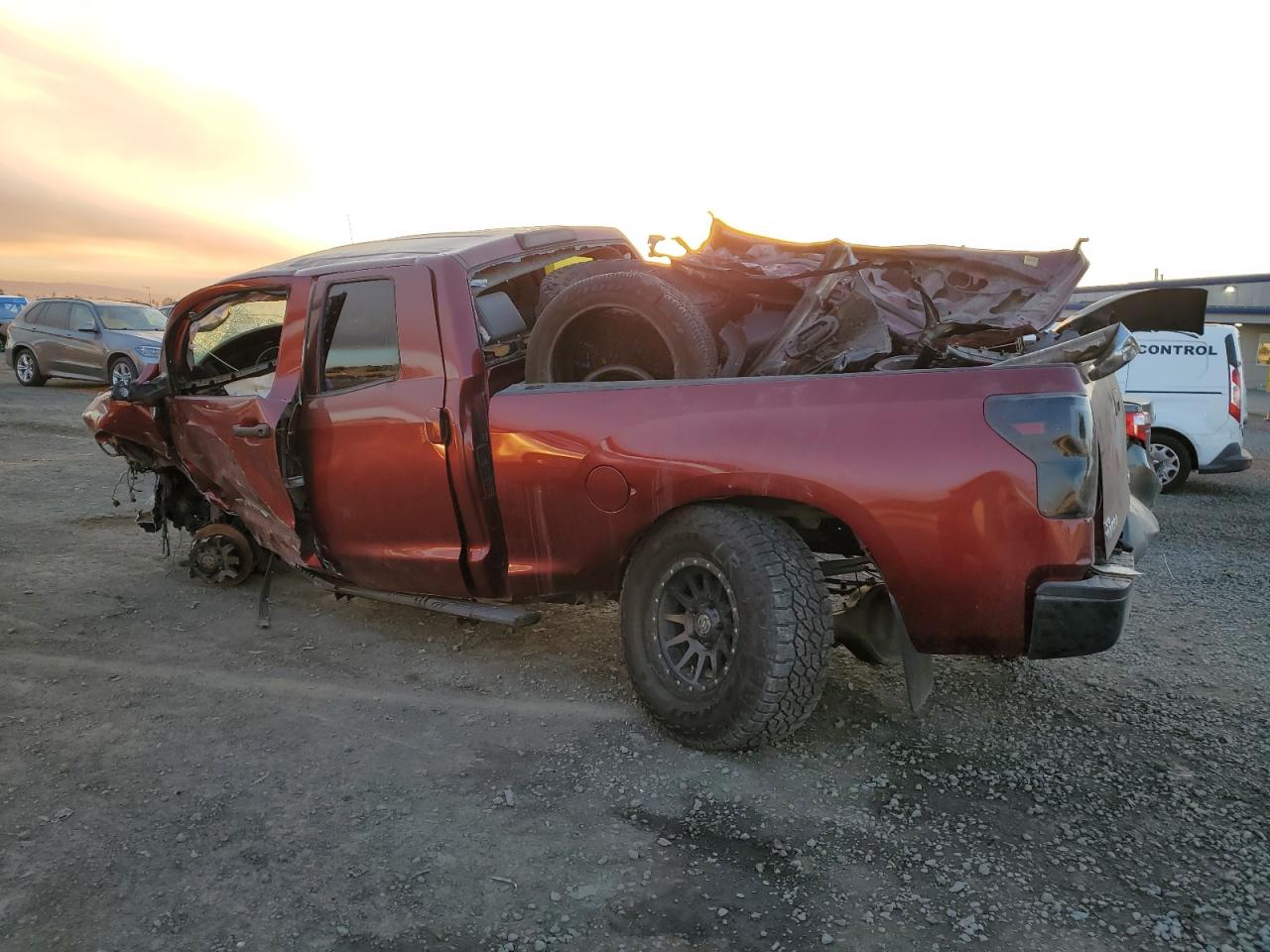 2010 Toyota Tundra - Image 2