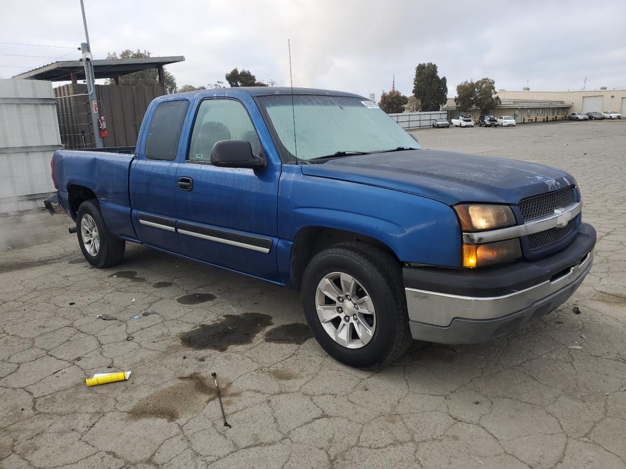 2003 Chevrolet Silverado - Image 4