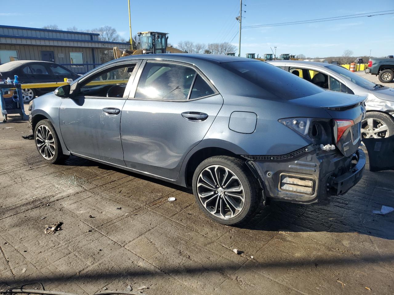 2015 Toyota Corolla - Image 2