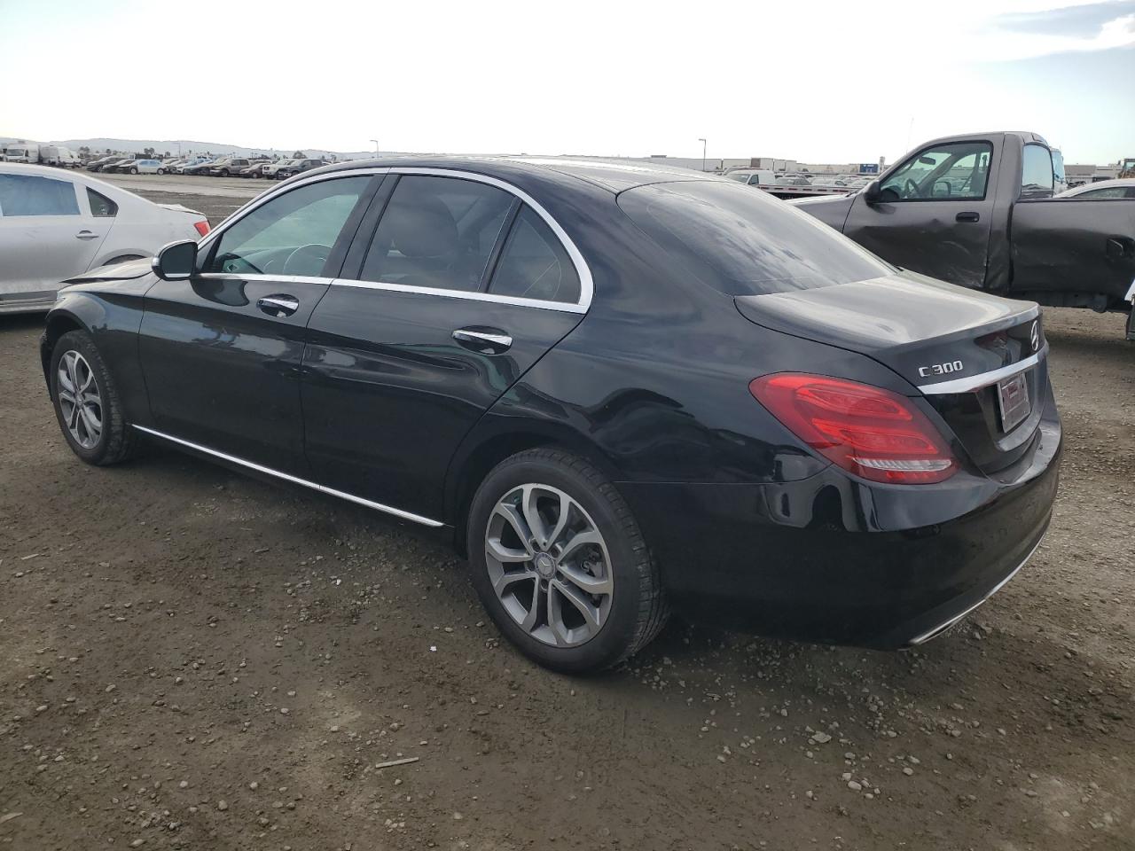 VIN 55SWF4KB4FU002776 2015 MERCEDES-BENZ C-CLASS no.2