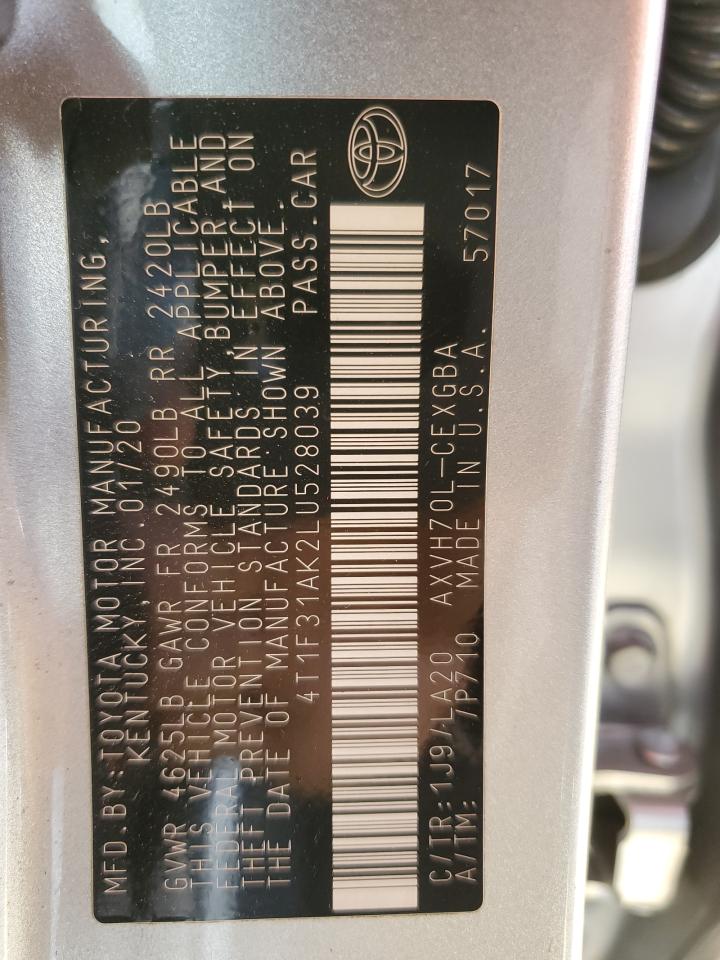 2020 Toyota Camry - Image 12