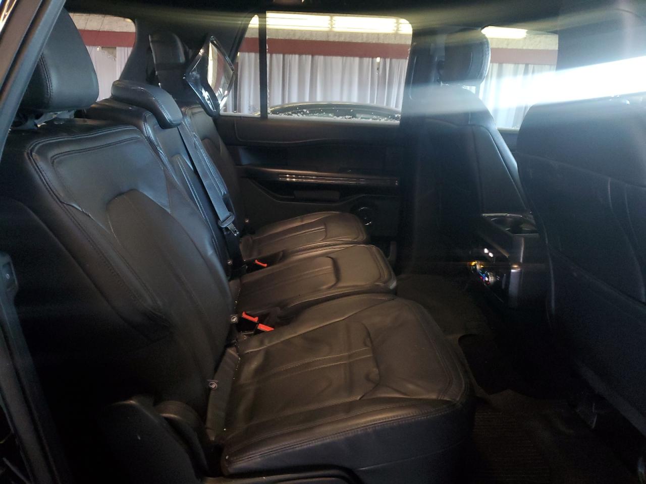 2018 Ford Expedition - Image 12