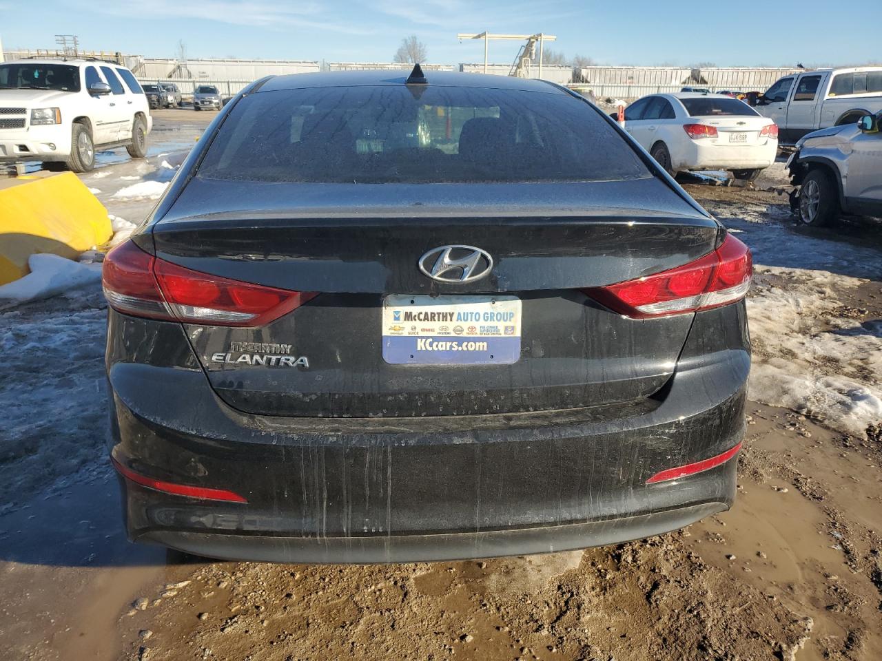 2017 Hyundai Elantra - Image 6