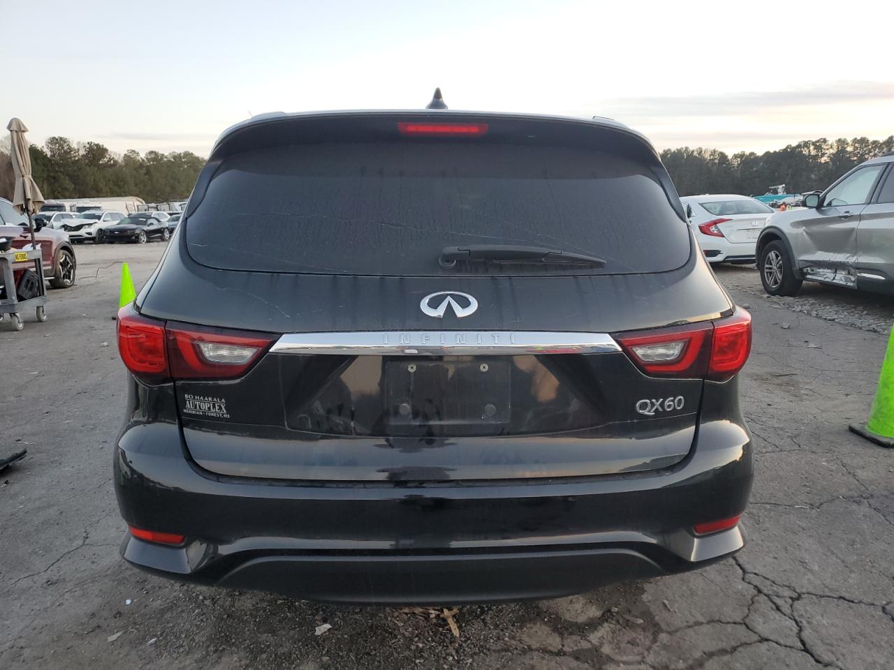 2018 Infiniti QX60 - Image 6