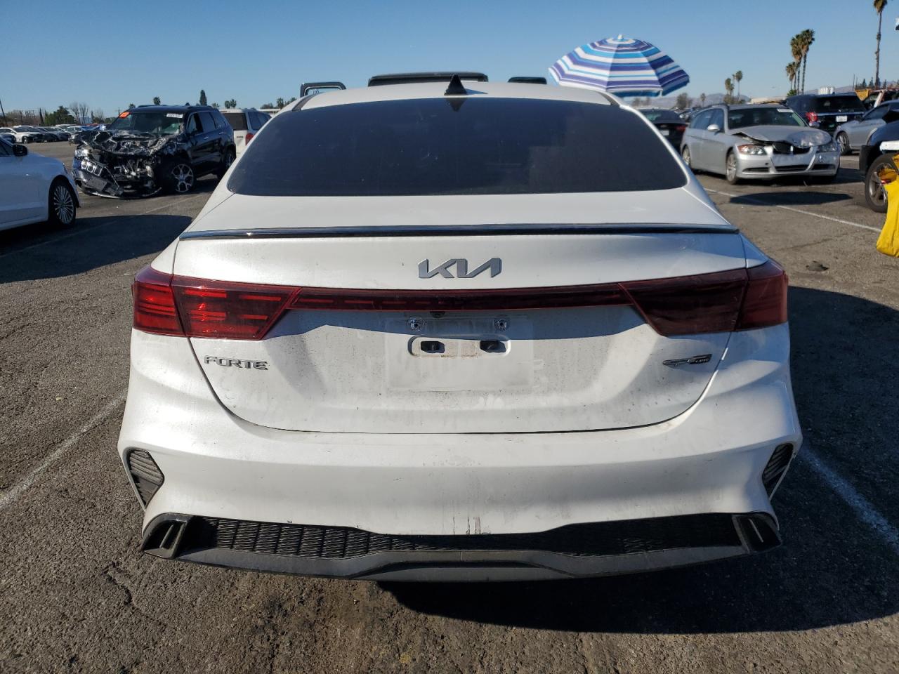 2023 Kia Forte - Image 6