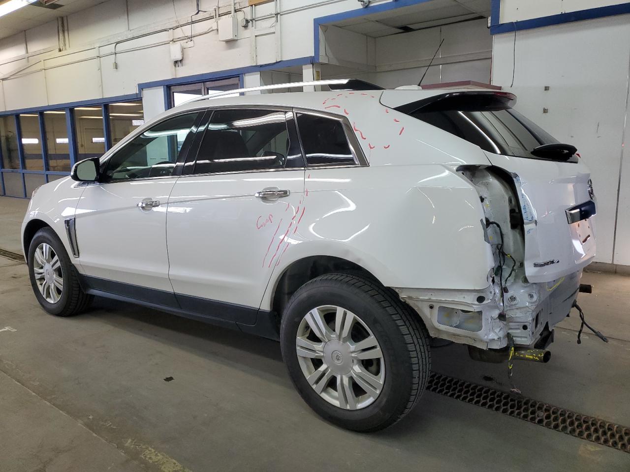 2016 Cadillac SRX - Image 2