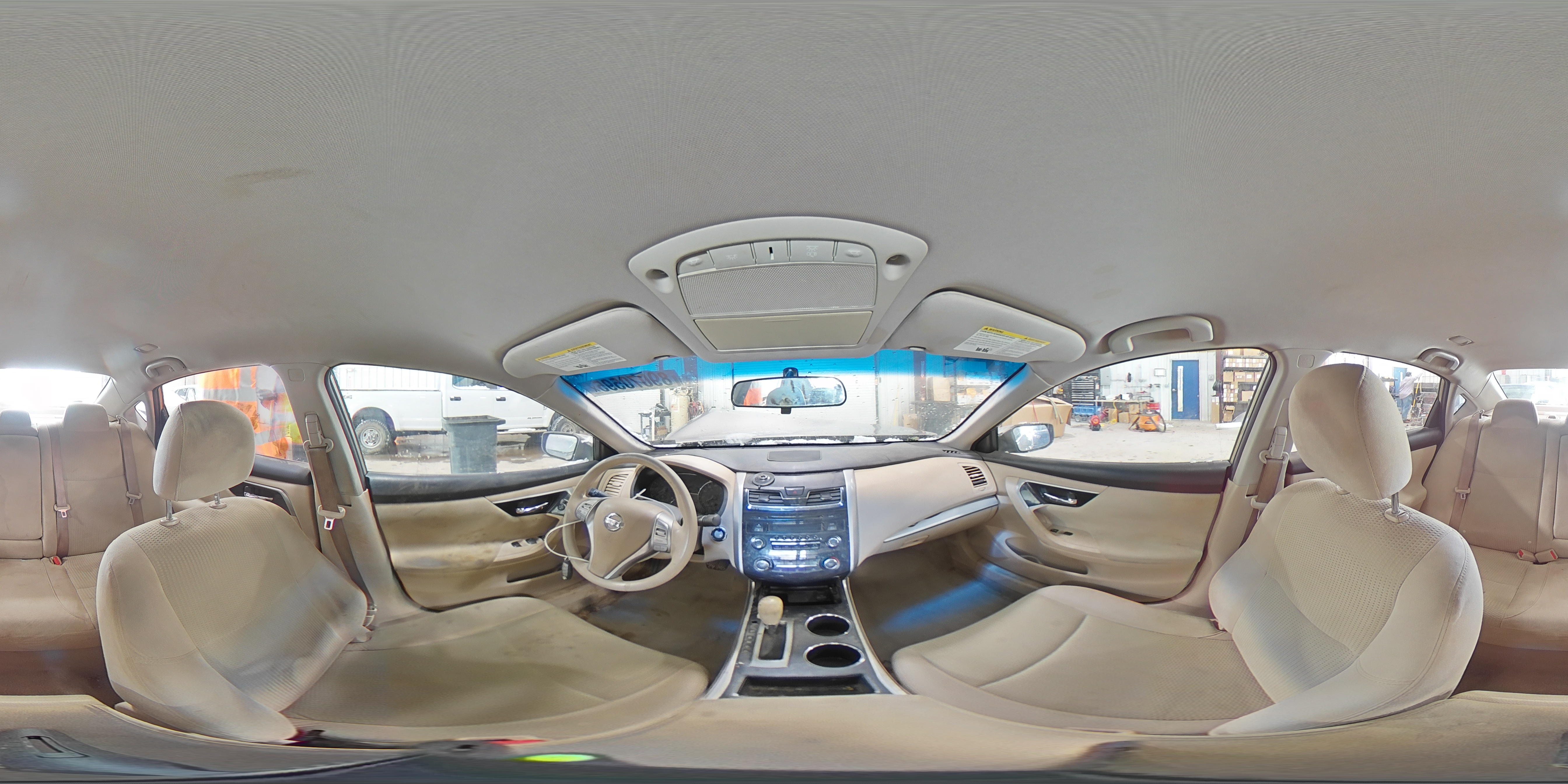 2014 Nissan Altima - Image 13