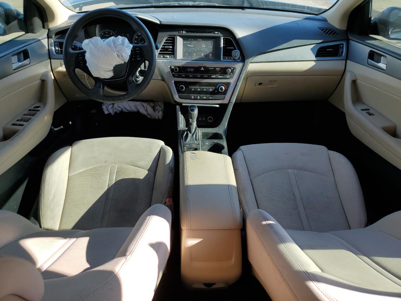2016 Hyundai Sonata - Image 8