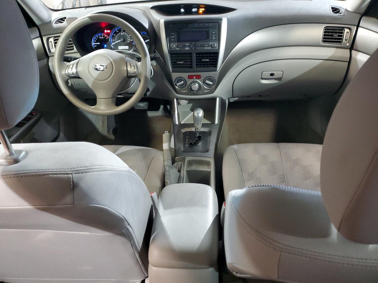 2010 Subaru Forester - Image 8