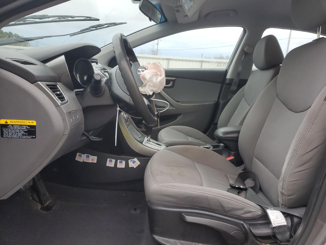 2012 Hyundai Elantra - Image 7