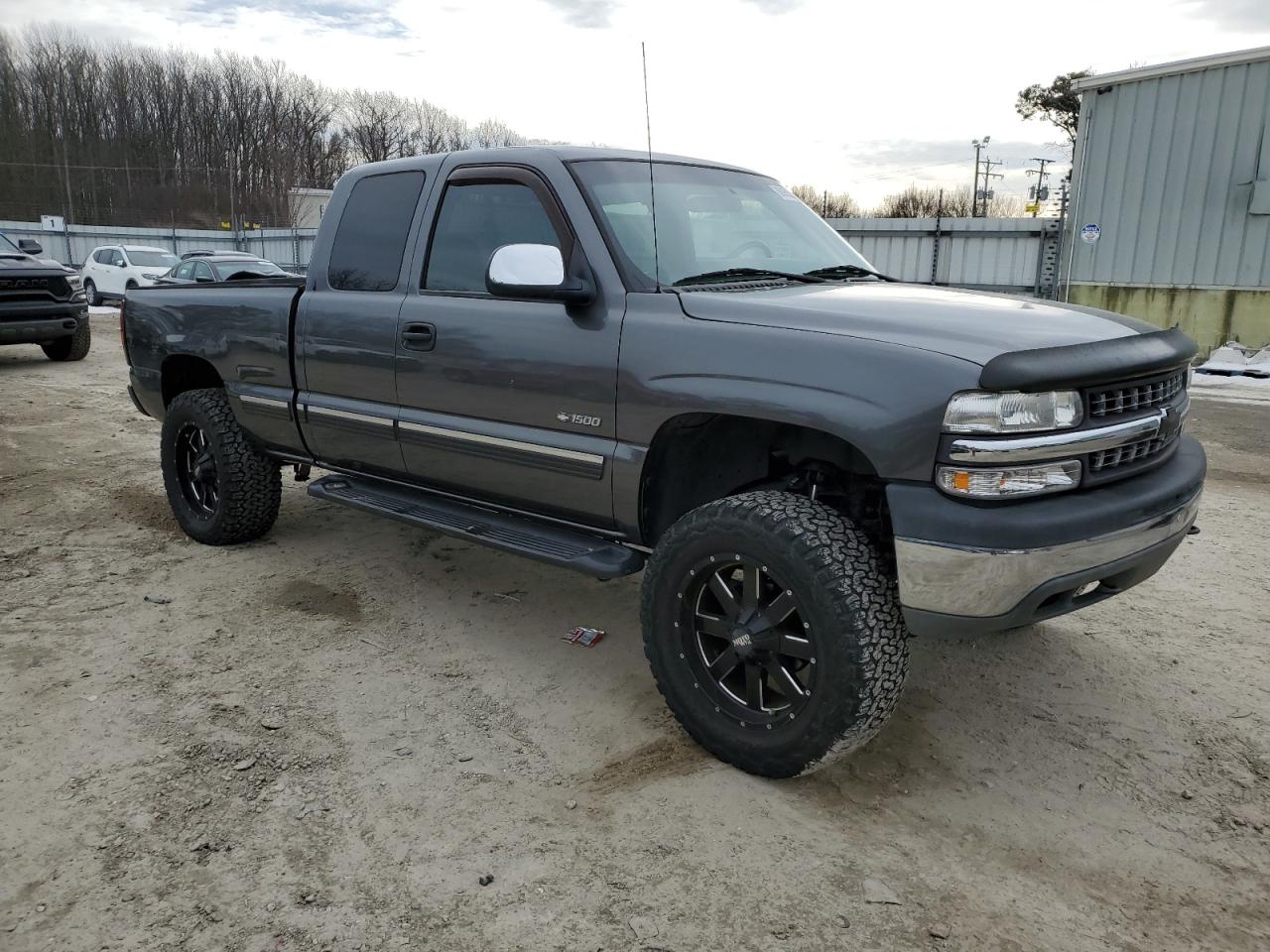 2002 Chevrolet Silverado - Image 4