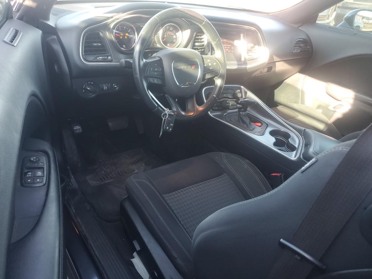 2016 Dodge Challenger - Image 8