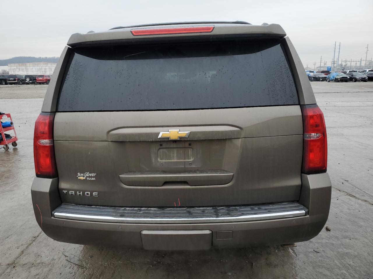 2016 Chevrolet Tahoe - Image 6