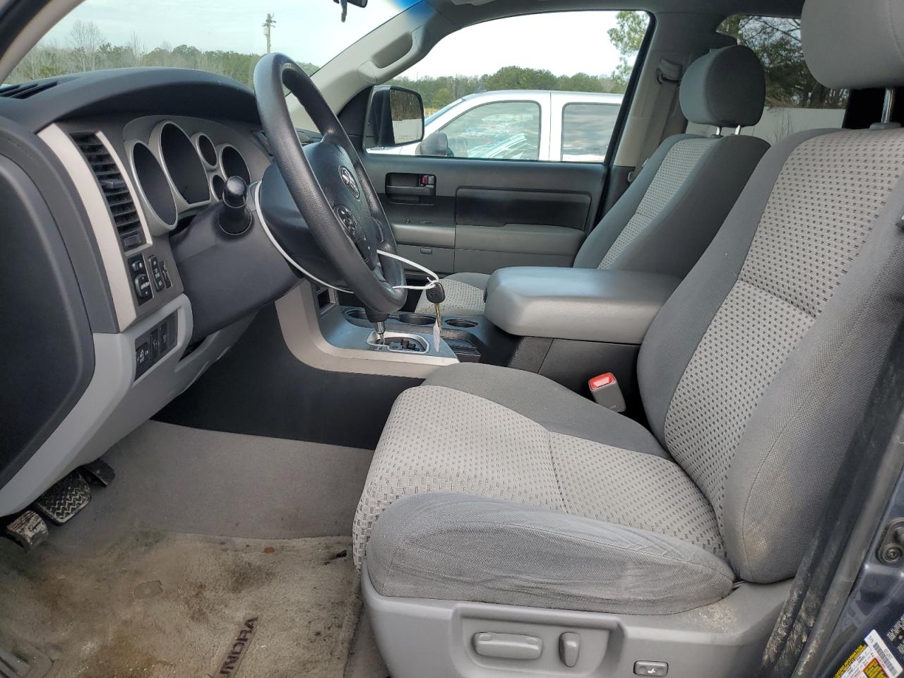 2010 Toyota Tundra - Image 7
