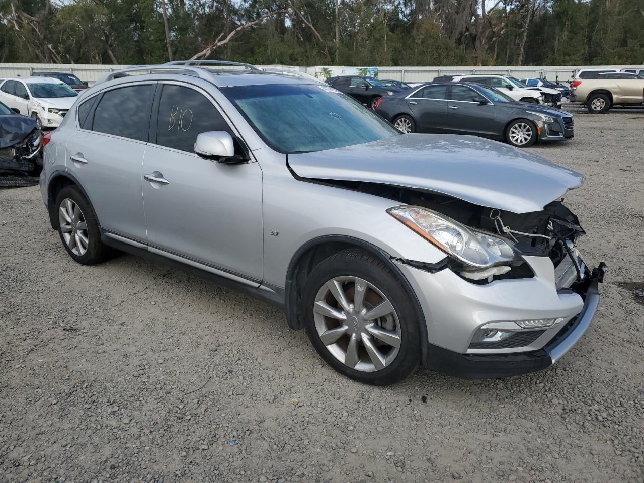 VIN JN1BJ0RP0HM387243 2017 INFINITI QX50 no.4