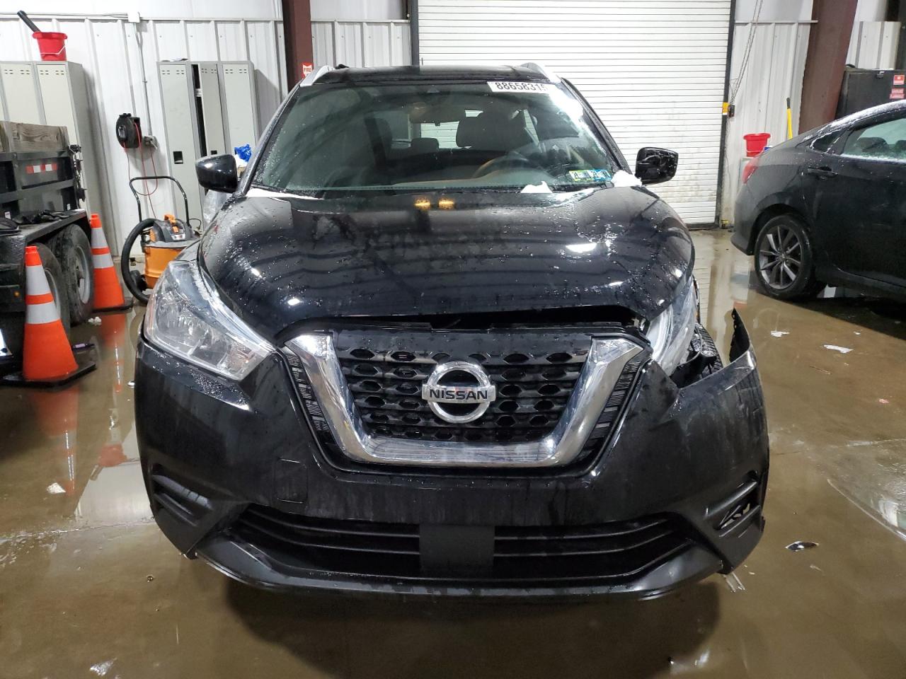 2020 Nissan Kicks - Image 5