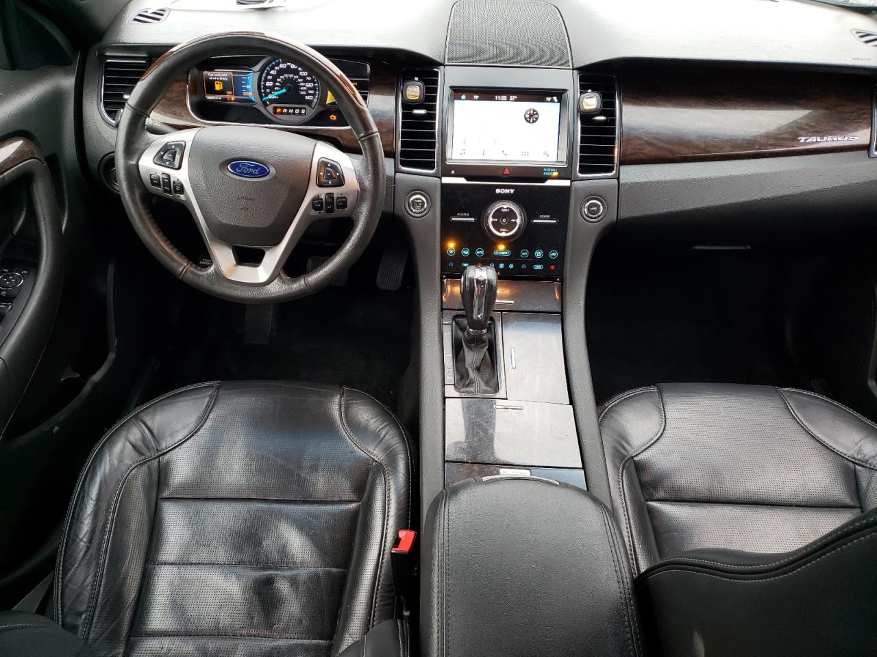 2017 Ford Taurus - Image 8