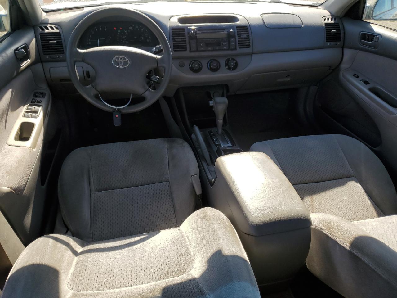 2002 Toyota Camry - Image 8
