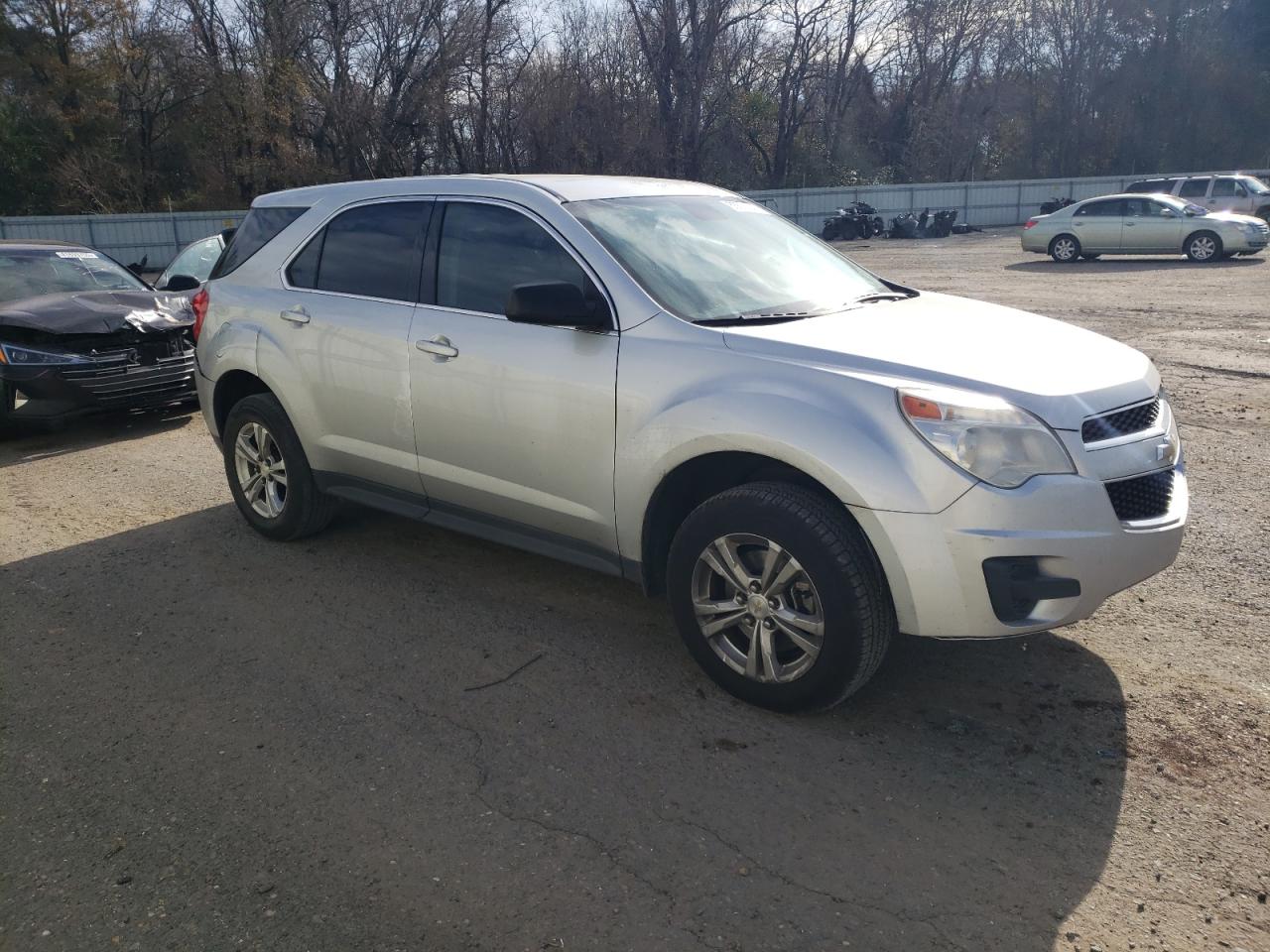 2015 Chevrolet Equinox - Image 4