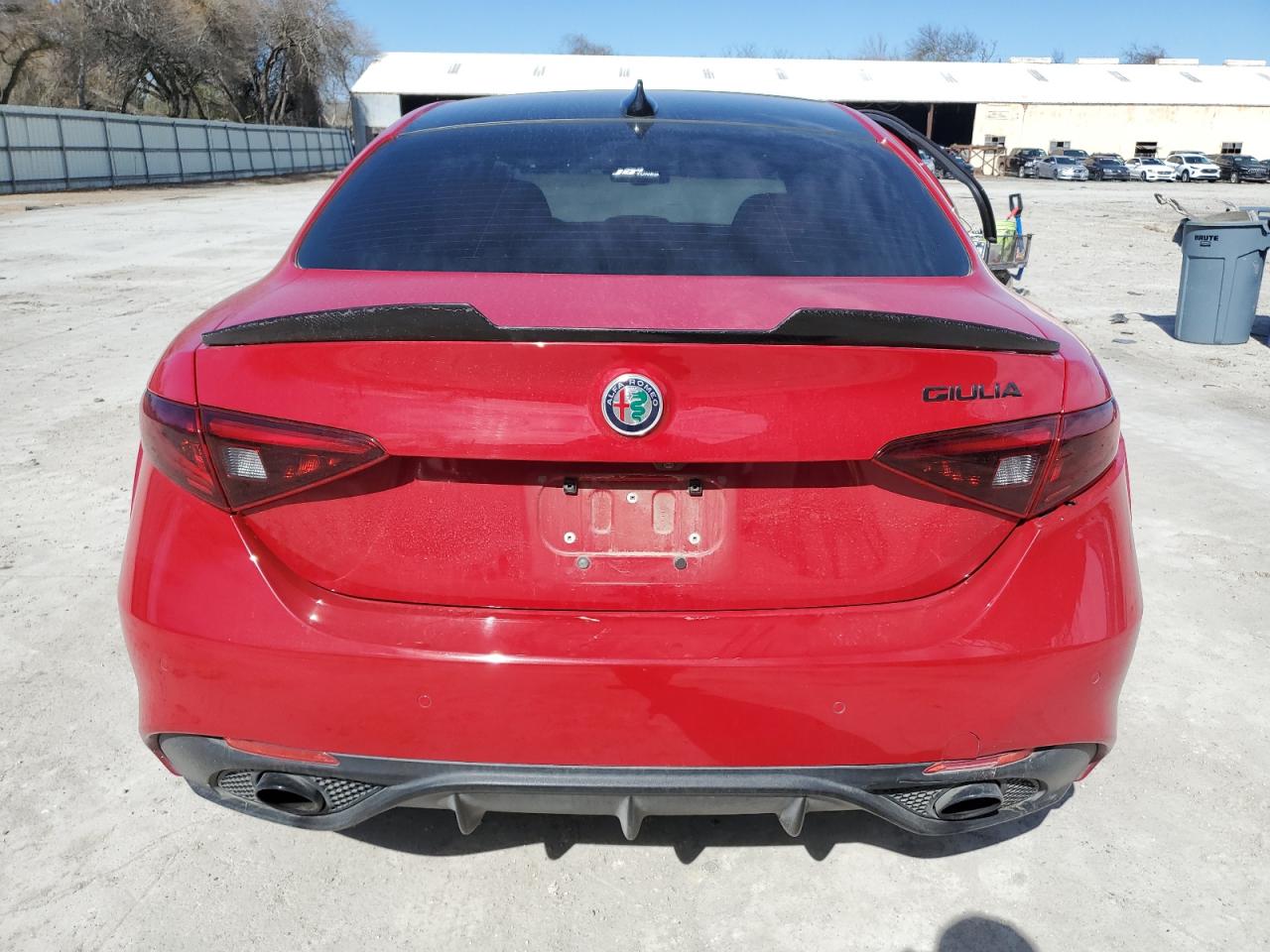 2020 Alfa Romeo Giulia - Image 6