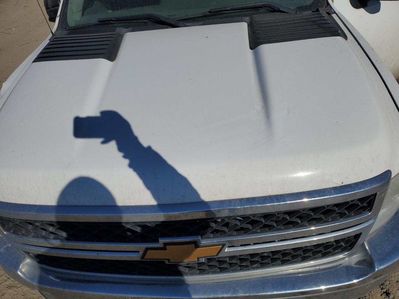 2014 Chevrolet Silverado - Image 13