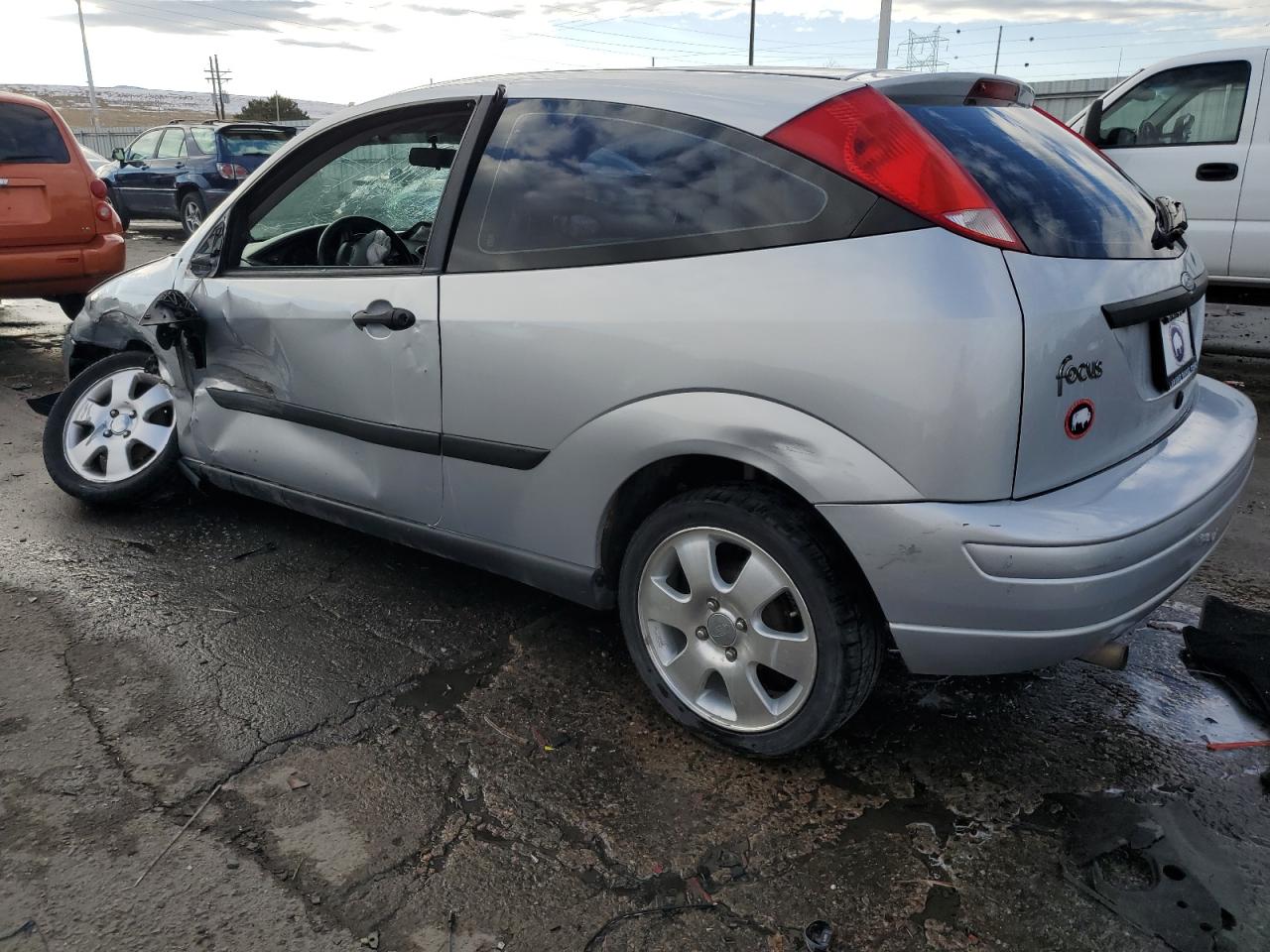2002 Ford Focus - Image 2
