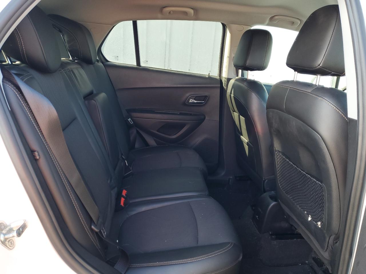 2018 Chevrolet Trax - Image 11