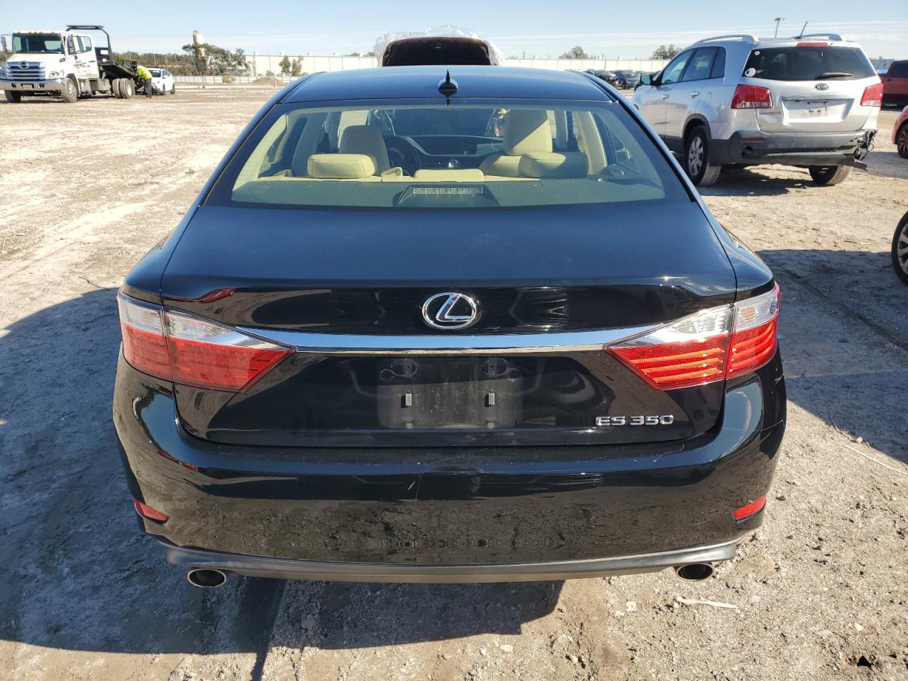 2014 Lexus ES - Image 6