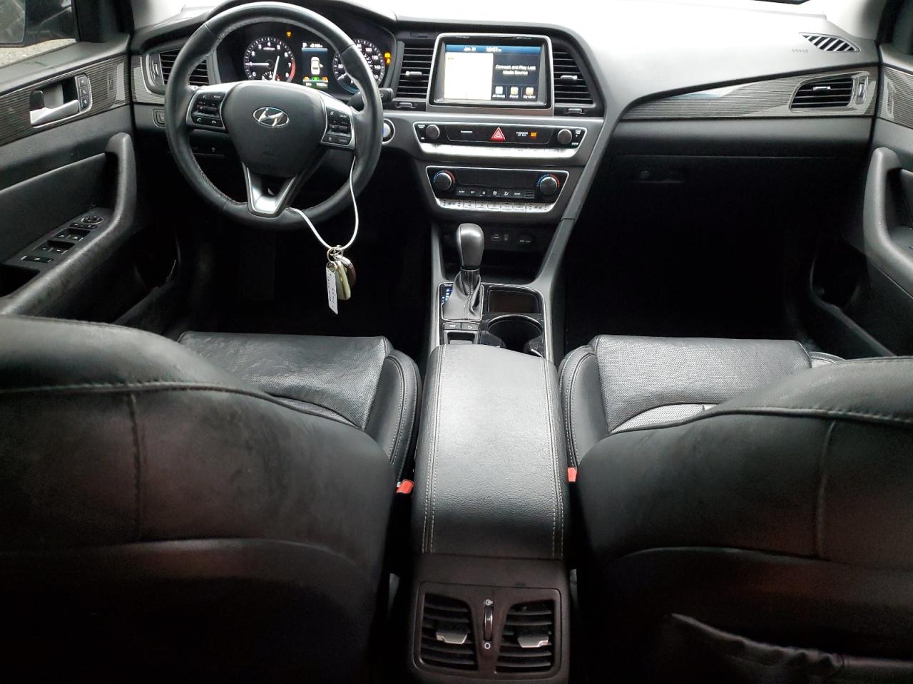 2018 Hyundai Sonata - Image 8