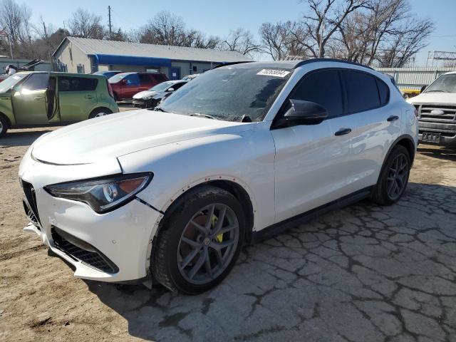 2018 Alfa Romeo Stelvio Ti Sport