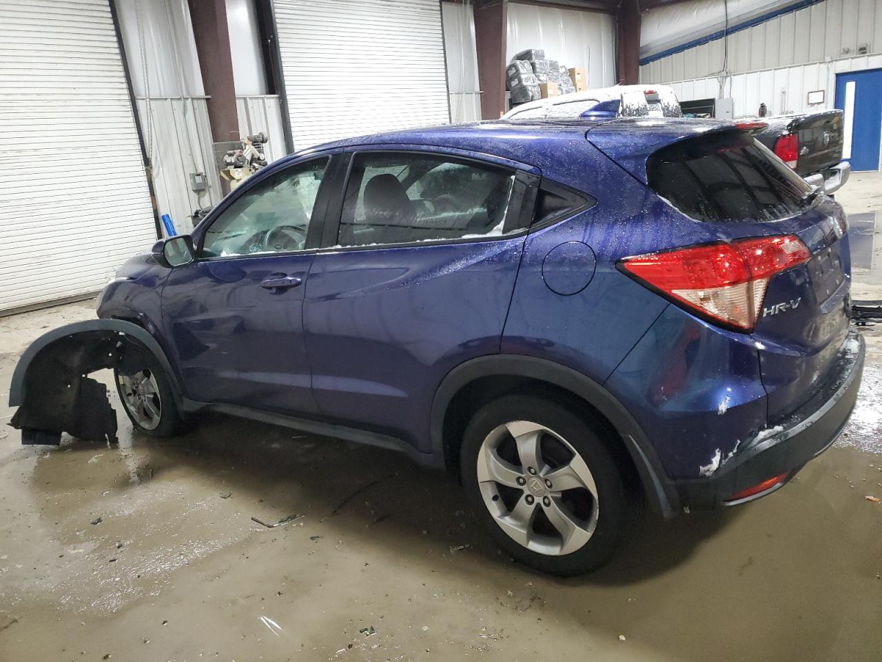 VIN 3CZRU6H57HM715889 2017 HONDA HR-V no.2