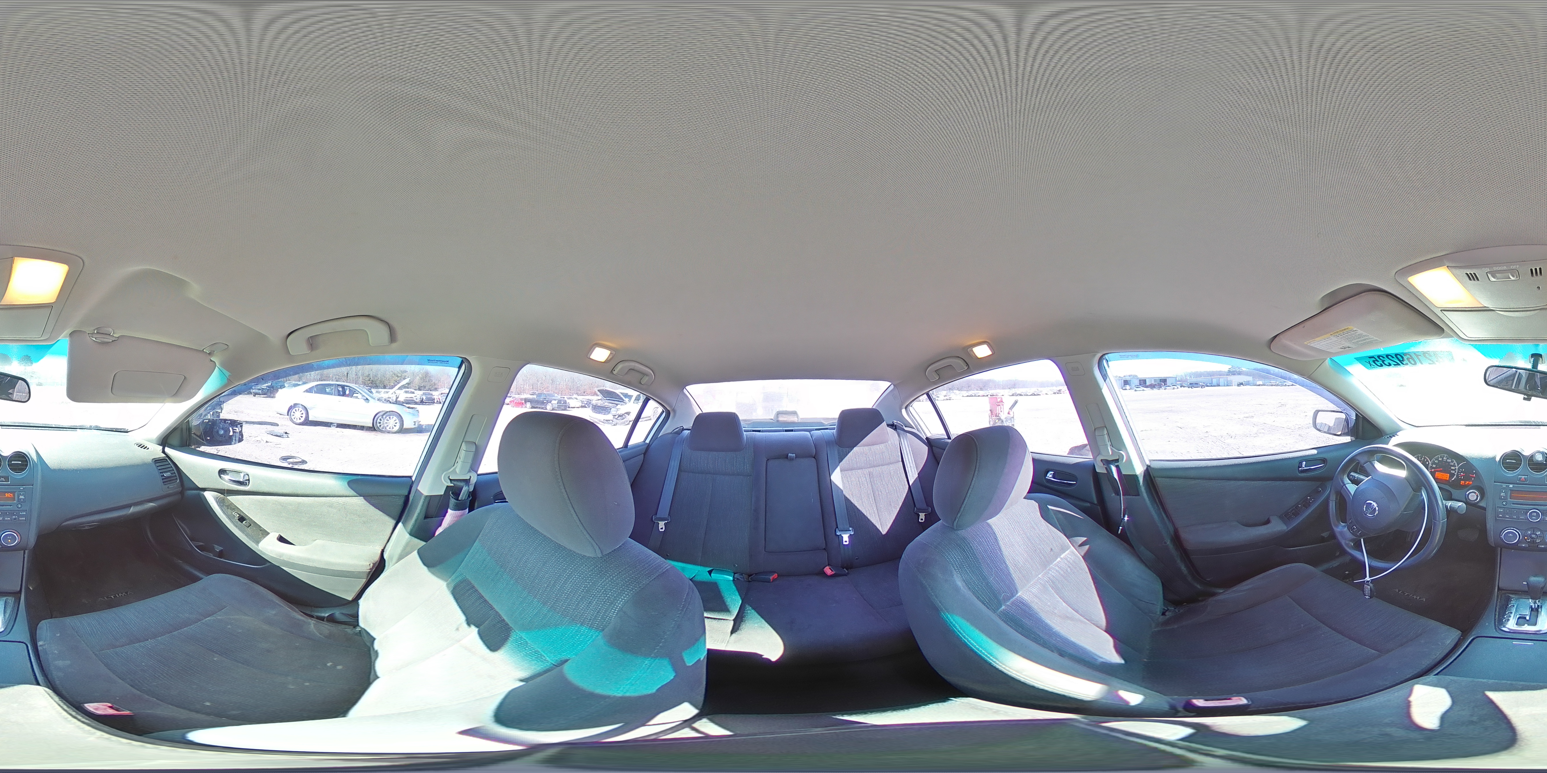 2012 Nissan Altima - Image 12