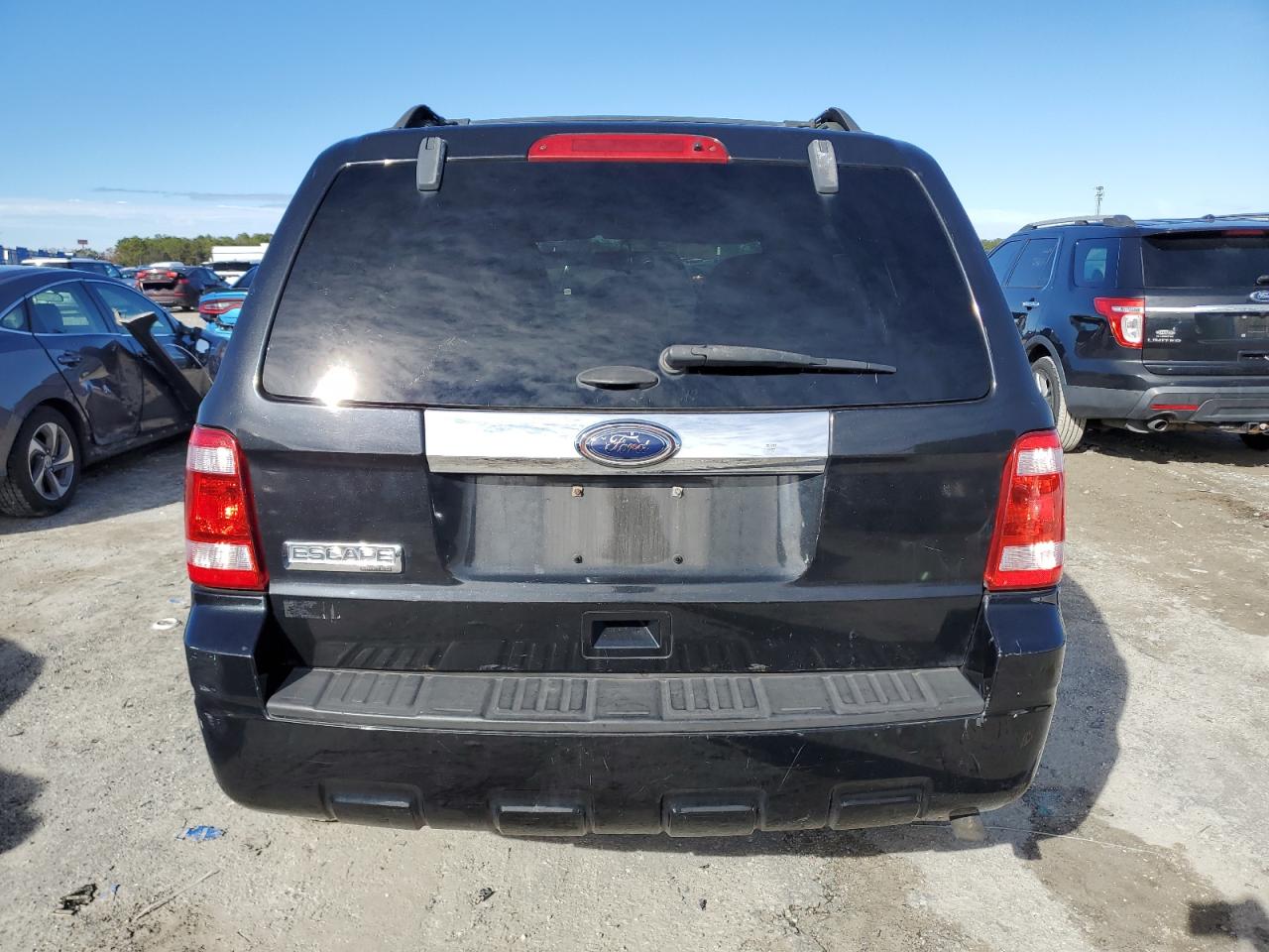 2011 Ford Escape - Image 6