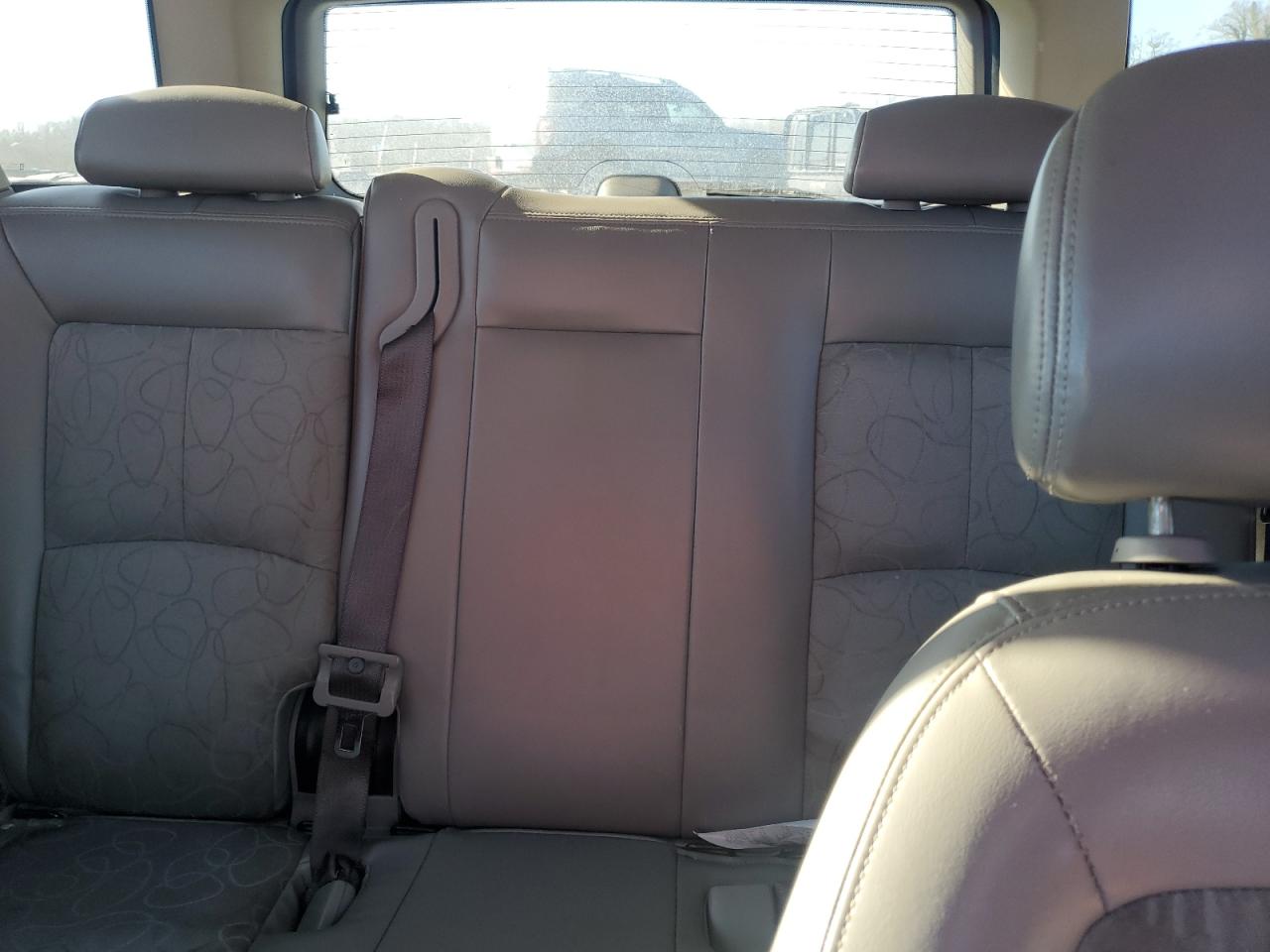 2005 Saturn VUE - Image 10