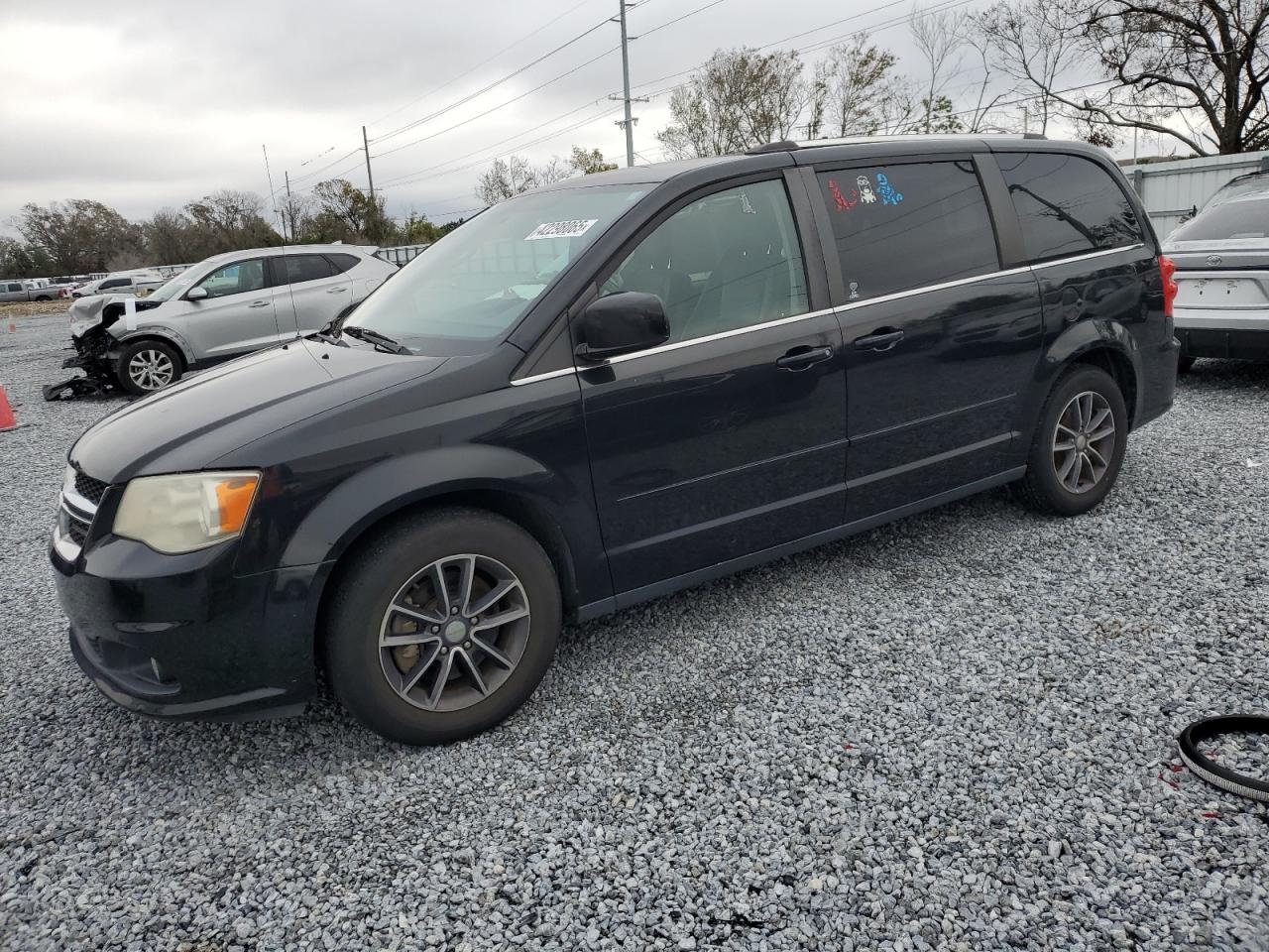 2017 Dodge Caravan - Image 1