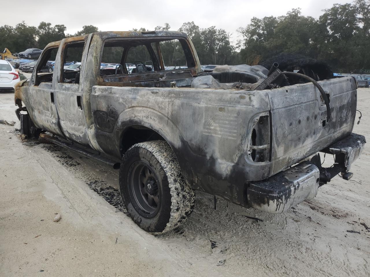 2014 Ford F250 - Image 2