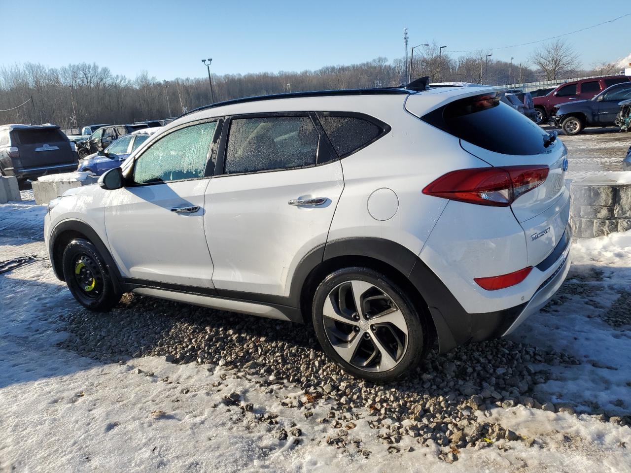 2017 Hyundai Tucson - Image 2