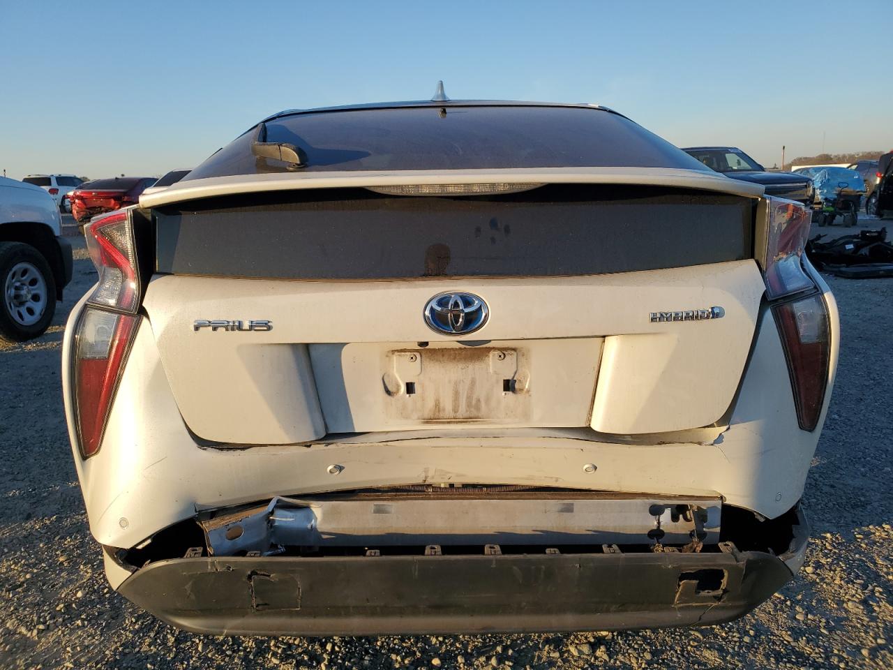 2017 Toyota Prius - Image 6