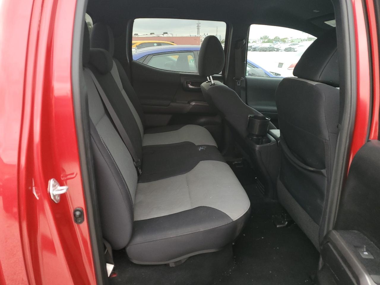 2021 Toyota Tacoma - Image 11