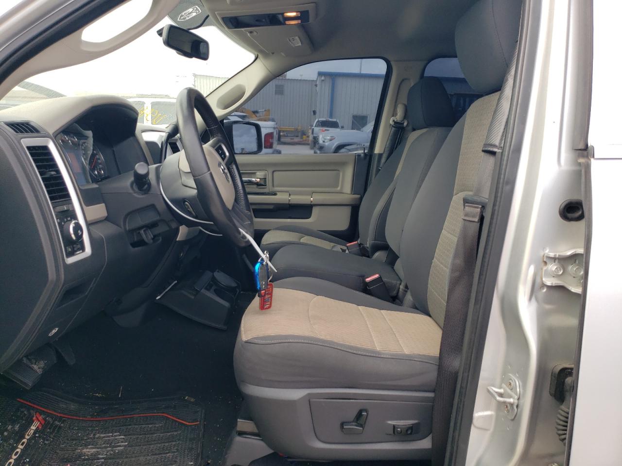 2009 Dodge RAM - Image 7