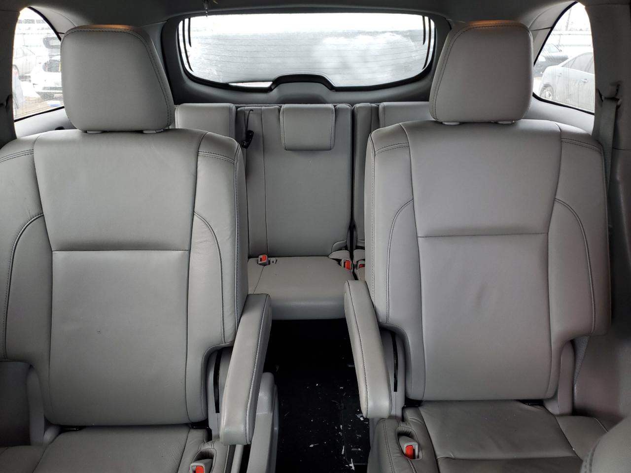 2018 Toyota Highlander - Image 10