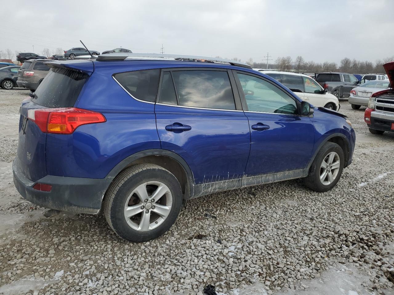 2014 Toyota RAV 4 - Image 3